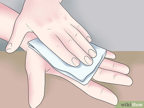 Aprenda técnicas caseiras para curar marcas de arranhões na pele