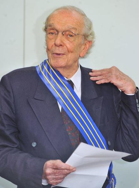 Biografia de Alberto Dines 1 AlbertoDines